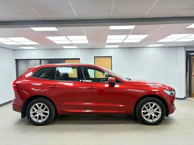Volvo XC60 2.0 D4 Momentum Suv Awd Euro 6 S PY18EOR Red #3