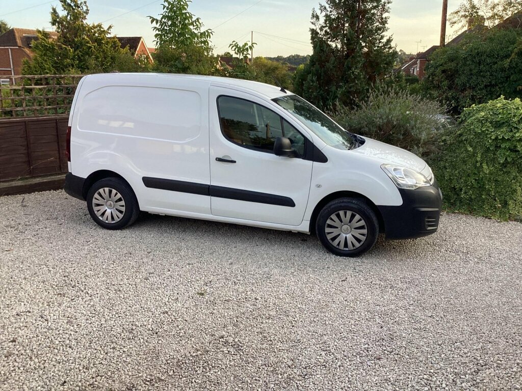 Citroen Berlingo 1.6 Bluehdi 850 Enterprise L1 White #4