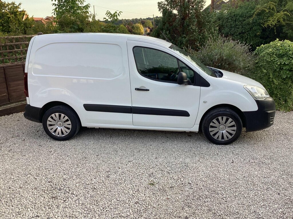 Citroen Berlingo 1.6 Bluehdi 850 Enterprise L1 White #3