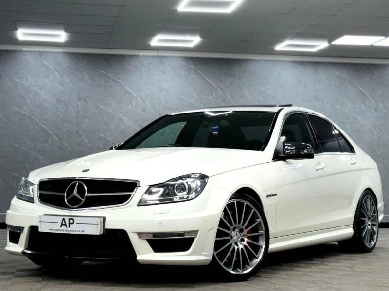 Mercedes-Benz C Class 6.3 C63 V8 Amg Spds Mct Euro 5 Amg Performance LF13UYJ White #2