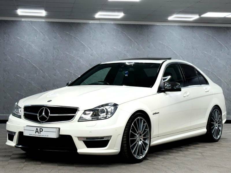 Mercedes-Benz C Class 6.3 C63 V8 Amg Spds Mct Euro 5 Amg Performance LF13UYJ White #6