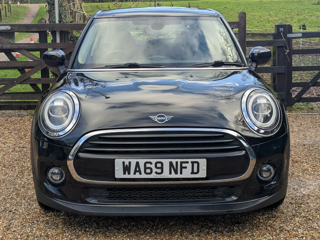 Mini Hatch Cooper Classic WA69NFD #2