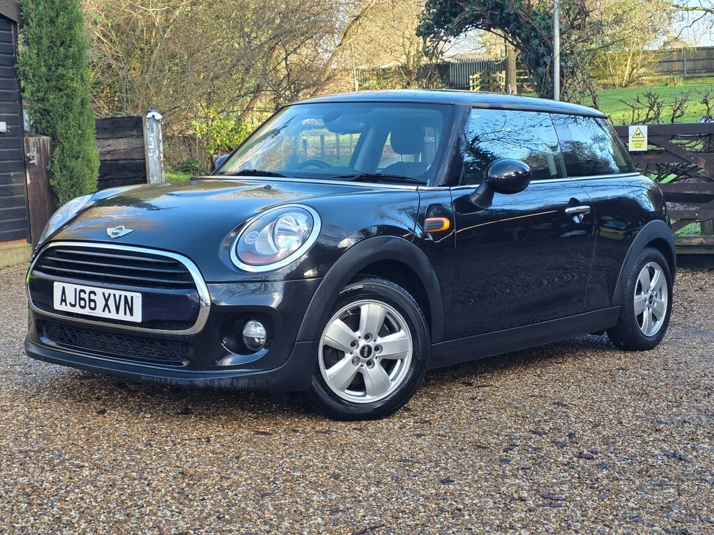 Mini Hatch Cooper