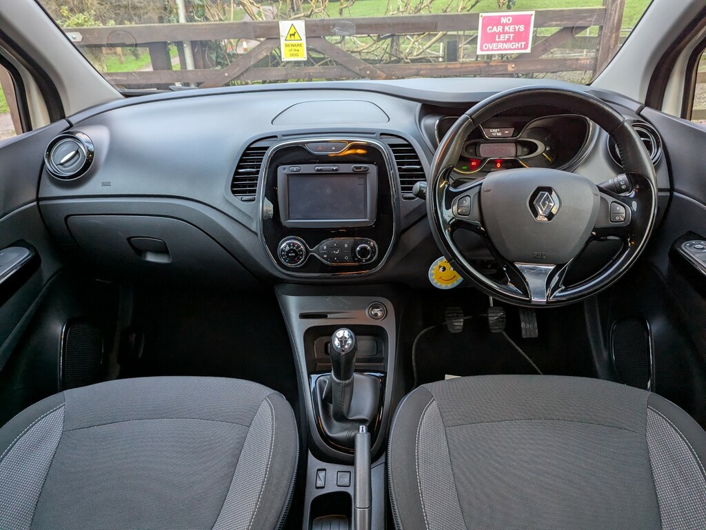 Renault Captur Dynamique S Medianav Energy Dci Ss LO64LHJ  #3