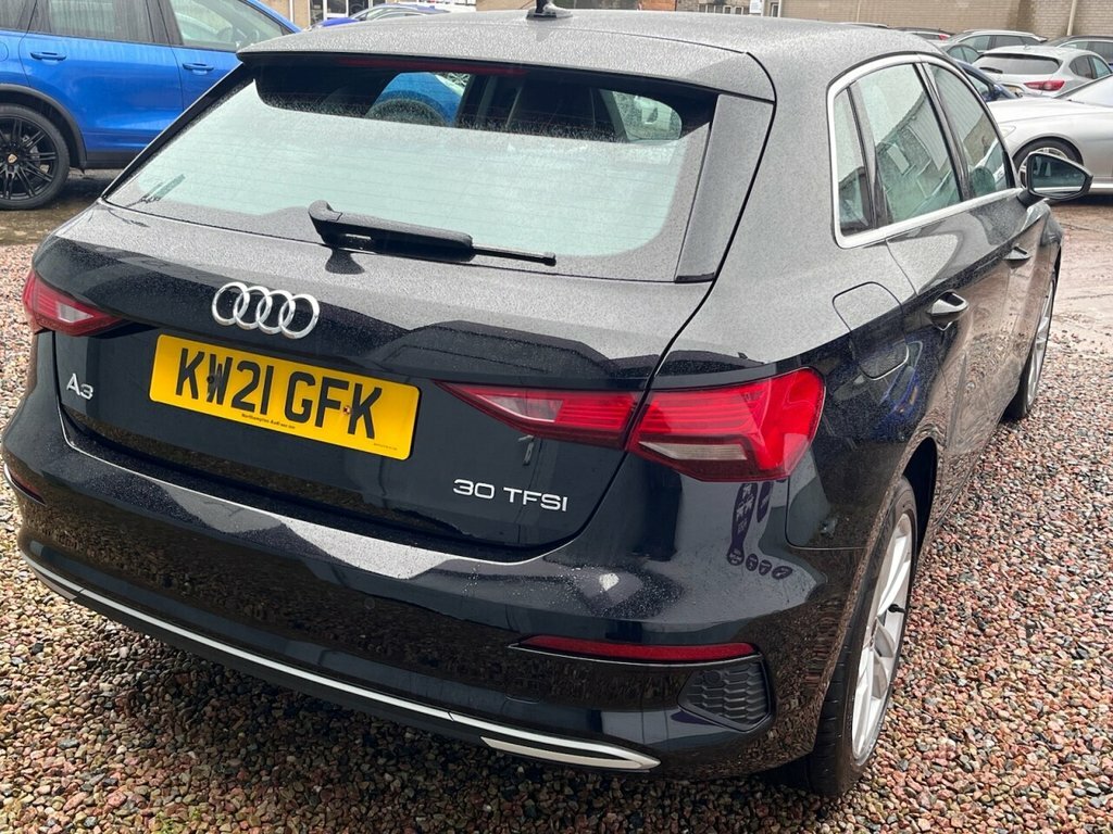 Audi A3 1L Sport KW21GFK Black #4