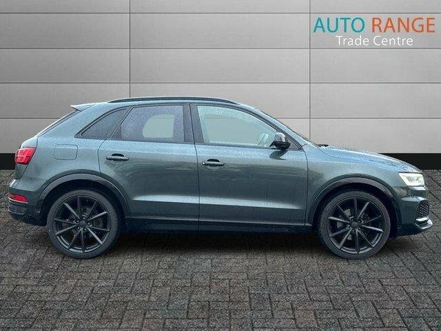 Audi Q3 Tfsi Cod Black Edition YT68MKO Green #6