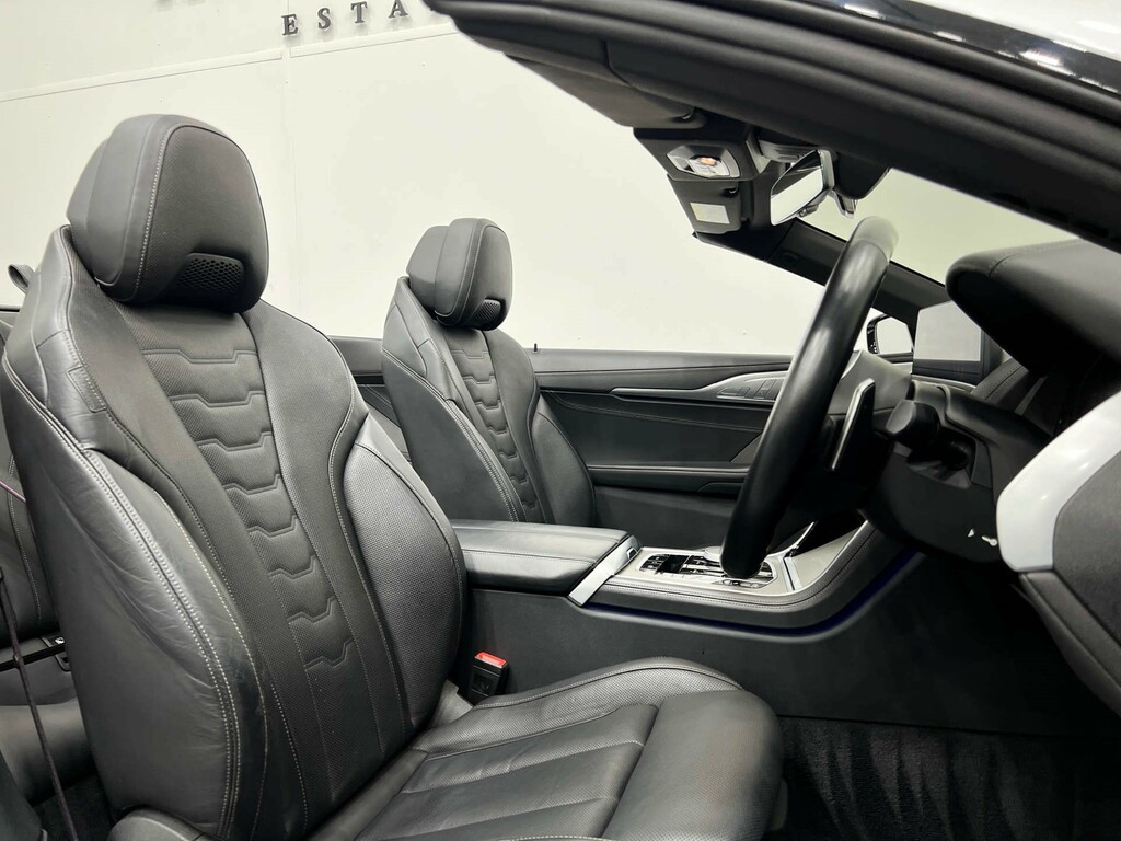 BMW 8 Series 3 L M Sport White #2