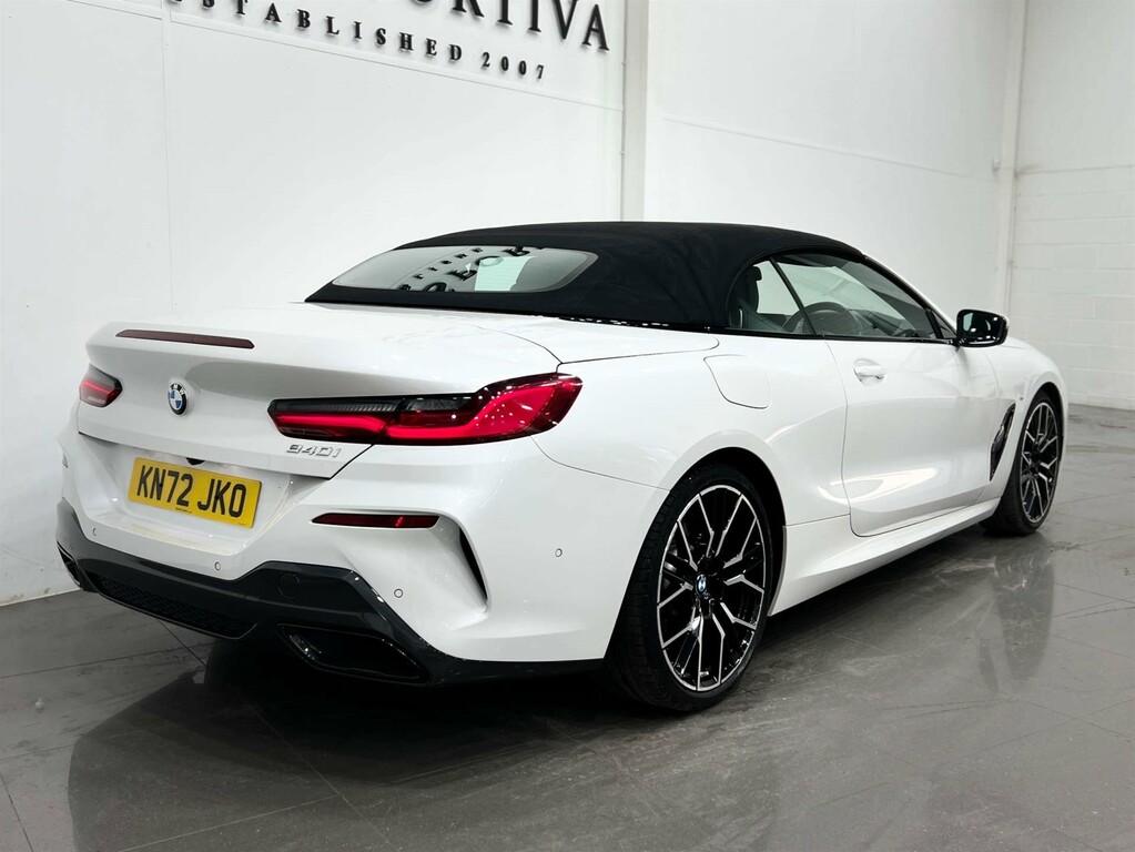 BMW 8 Series 3 L M Sport White #5