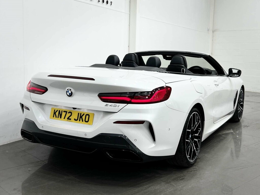 BMW 8 Series 3 L M Sport White #4