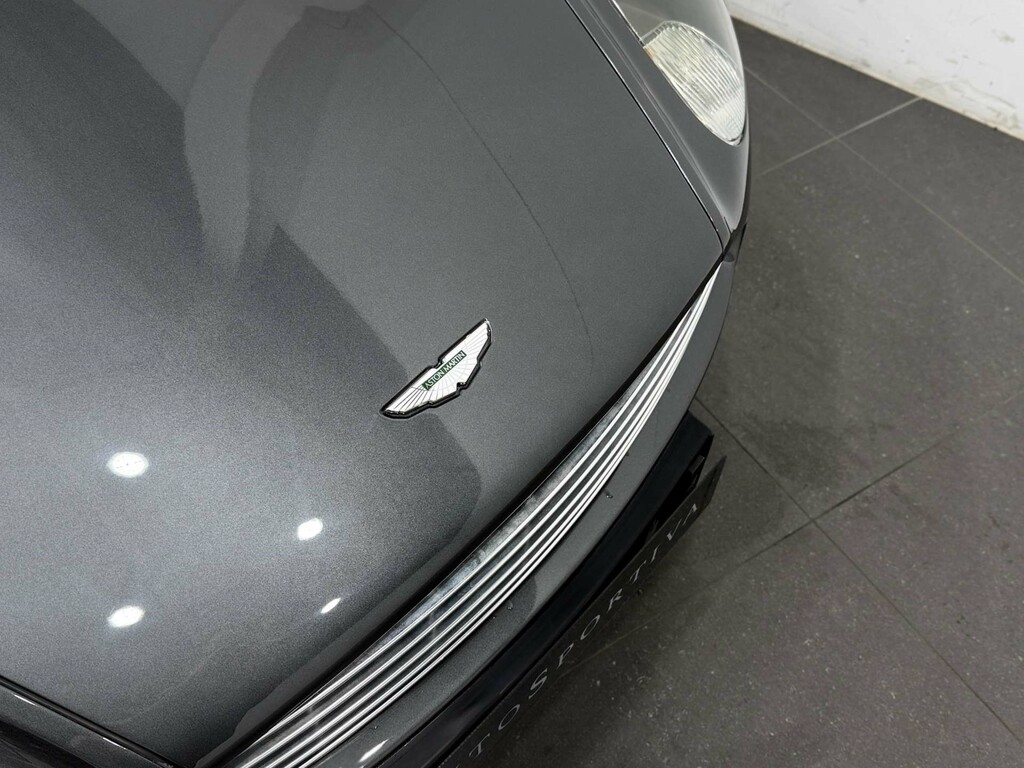 Aston Martin DB9 V12 Silver #22