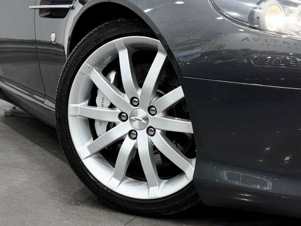 Aston Martin DB9 V12 Silver #11