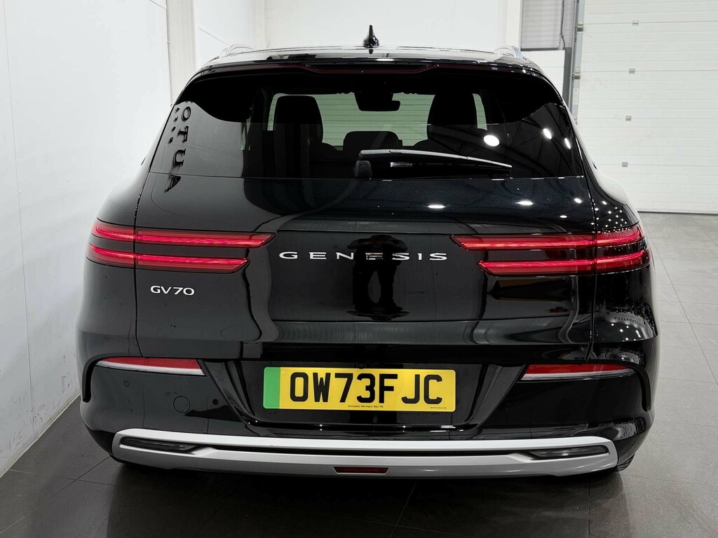 Genesis GV70 2.5 L Sport T Awd 4Wd #8