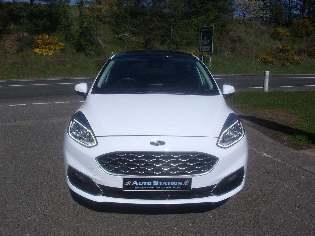 Ford Fiesta 1.0T Ecoboost Vignale Euro 6 Ss  White #4