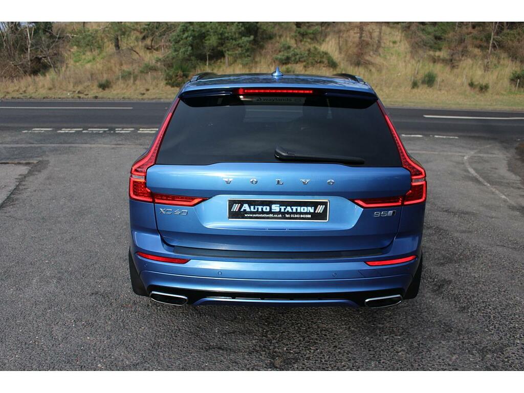Volvo XC60 2.0 B5 Mhev R-design Pro Awd Euro 6 Ss Blue #3
