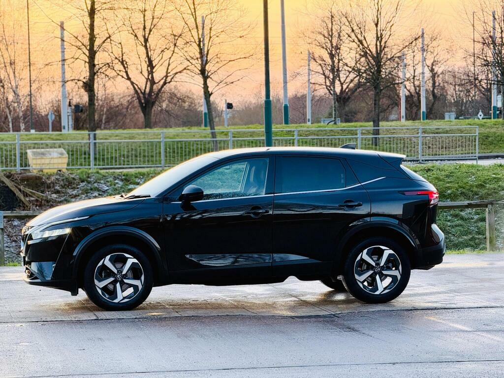Nissan Qashqai 1.3 Dig-t Mhev N-connecta Euro 6 S S DV72VDC Black #5