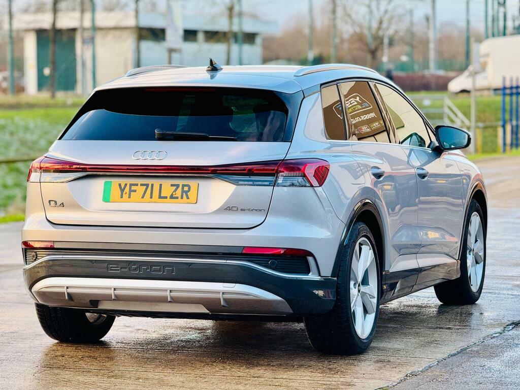 Audi Q4 E Tron 40 S Line YF71LZR Silver #4
