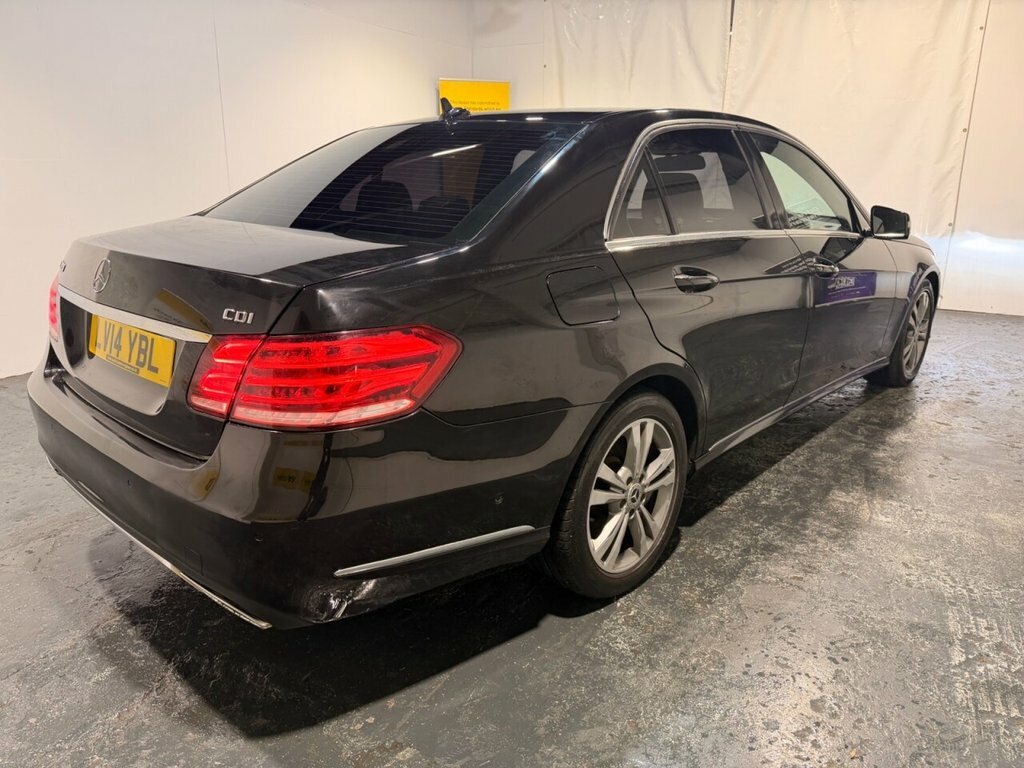 Mercedes-Benz E Class 2.1L Se LV14YBL Black #5