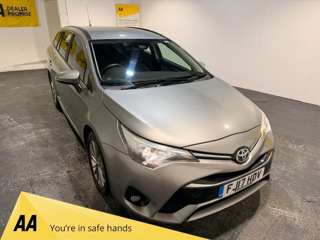 Toyota Avensis 1.6L Business Edition Grey