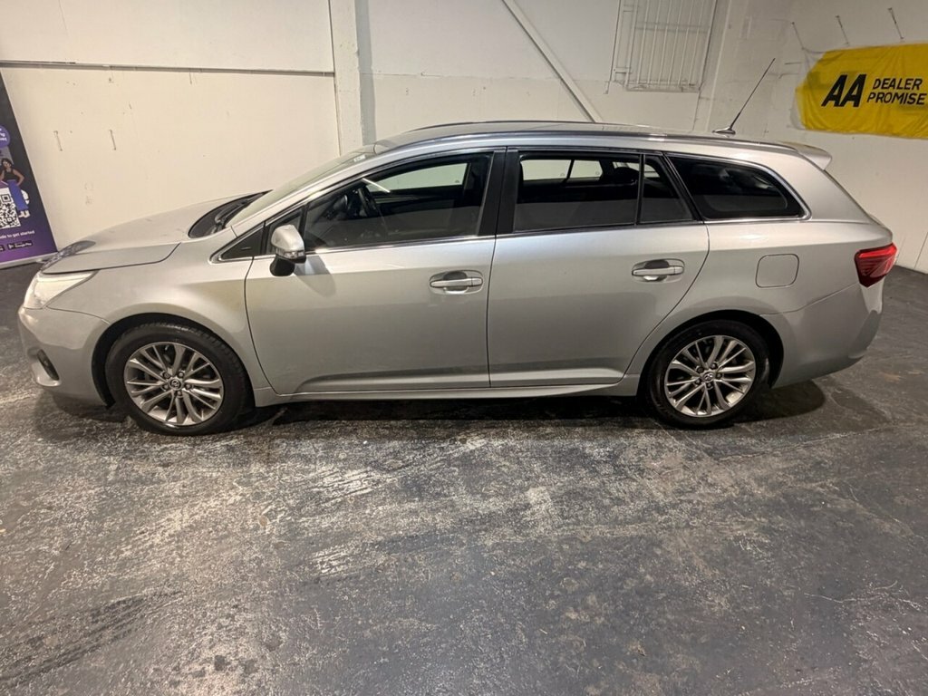 Toyota Avensis 1.6L Business Edition Grey #3