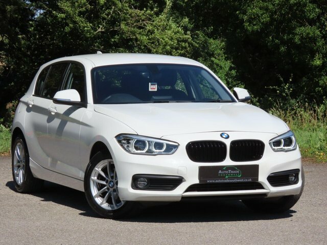 BMW 1 Series Diesel YL19UEG White #4