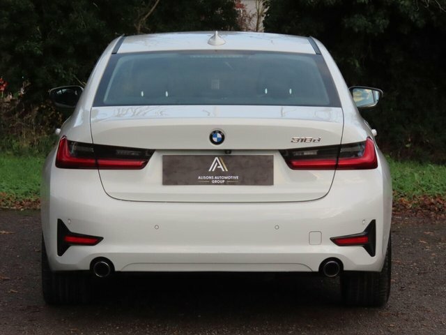 BMW 3 Series Automatic YF19KEA White #5