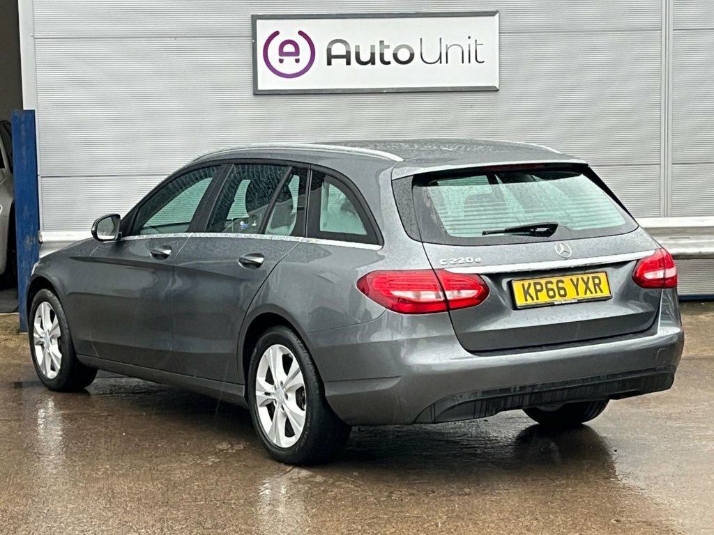 Mercedes-Benz C Class 2.1L Se Executive Edition KP66YXR Grey #4