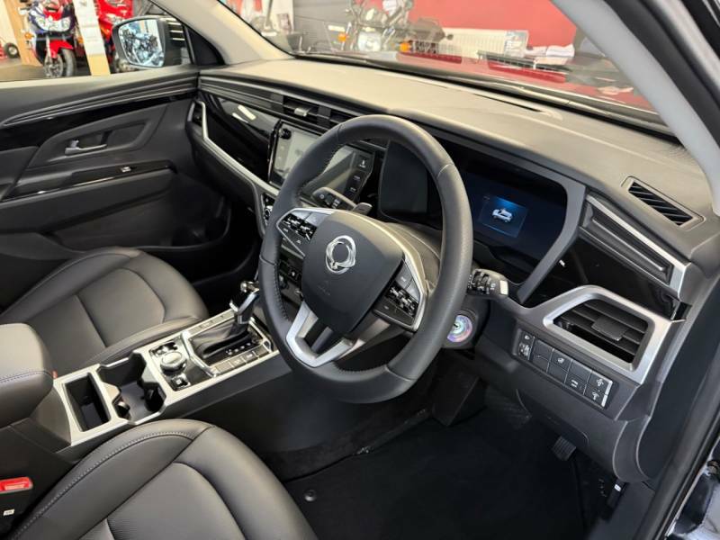 SsangYong Korando 1.5 K35 Black Edition - 2026 26 Black #2