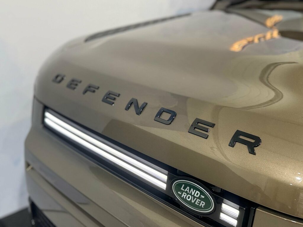Land Rover Defender 110 3.0 D250 Mhev Hse 4Wd Euro 6 Ss KR23CWE Brown #6