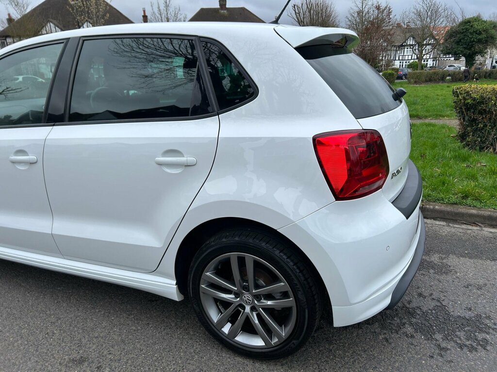 Volkswagen Polo 1.0 Tsi Bluemotion Tech R-line Euro 6 Ss MV66UZM White #4
