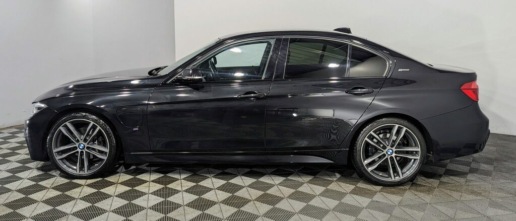BMW 3 Series 330E M Sport Step FGZ3516 Black #3