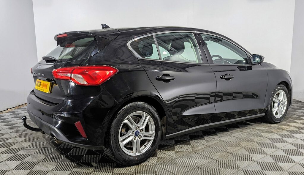 Ford Focus 1.0 Ecoboost 125 Zetec KJ19WPE Black #4