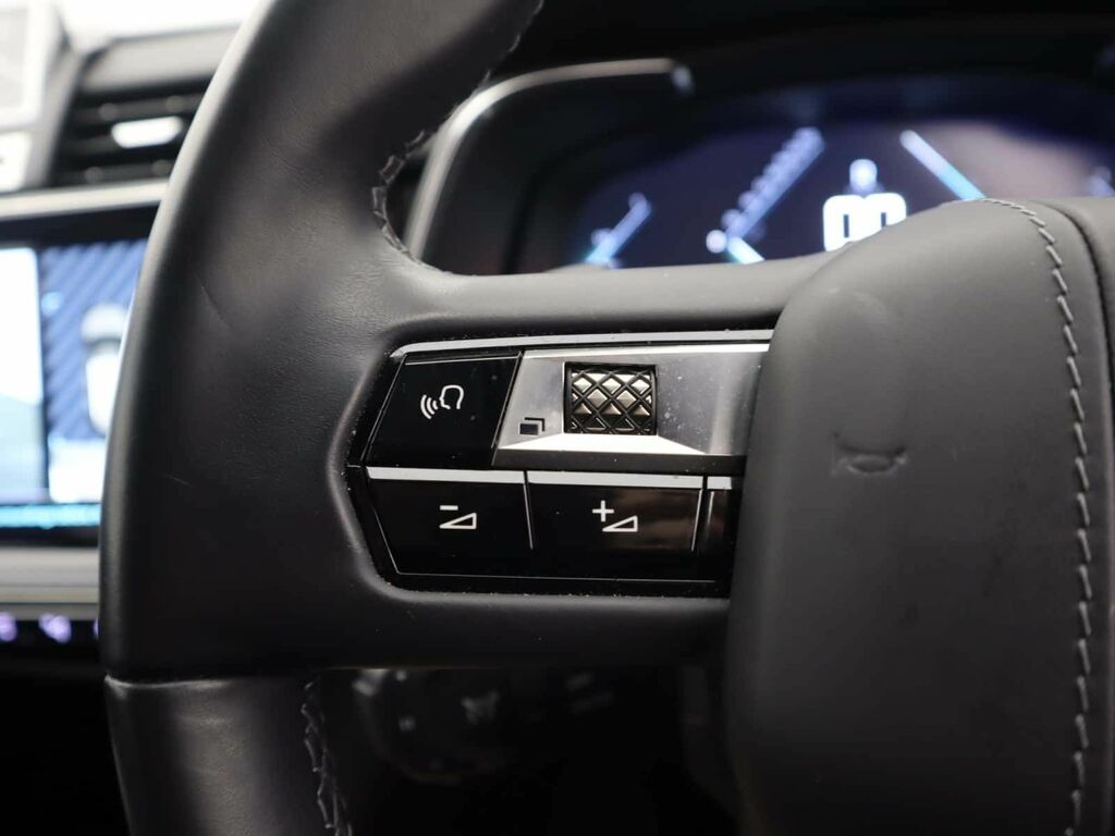 DS DS 7 Crossback Etoile Blue #25