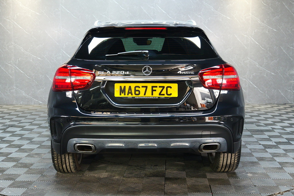 Mercedes-Benz GLA Class Gla220d Amg Line U4971 Ulez MA67FZC Black #4
