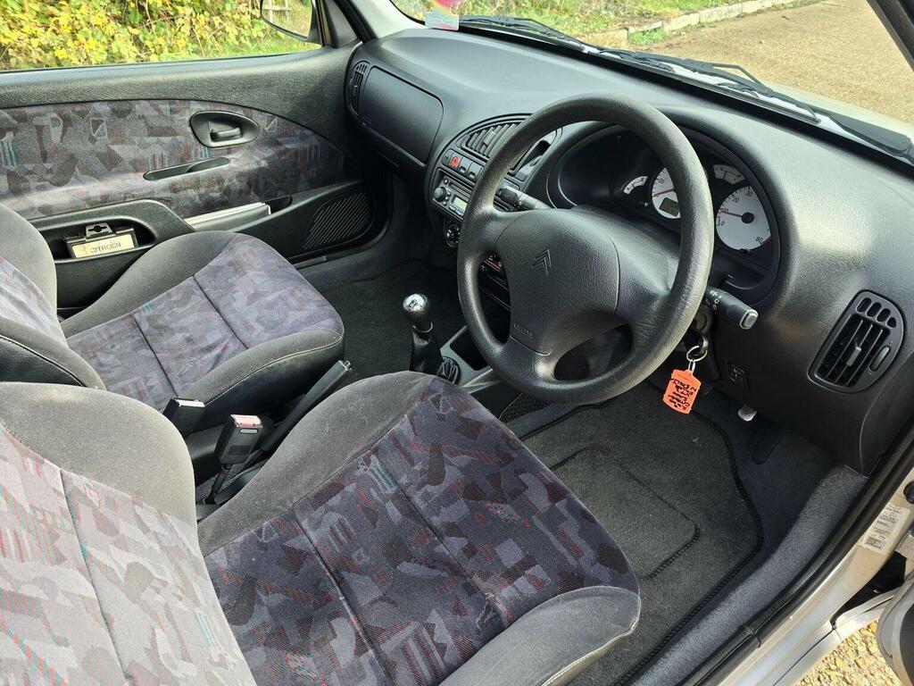 Citroen Saxo Saxo 1.1I Desire Green #4