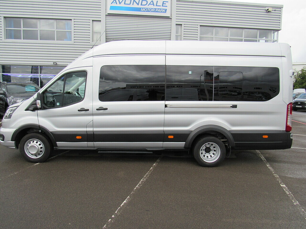 Ford Transit Custom 460 Ecoblue Limited 17 Seater Minibus 165 Bhp Sat CN74NJZ Silver #6