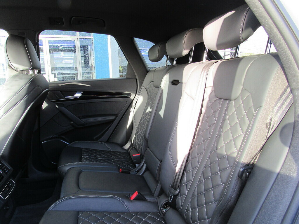 Audi Q5 Tdi 40 Edition 1 Quattro Family Suv Car 2.0 Su CA23SKO Silver #3