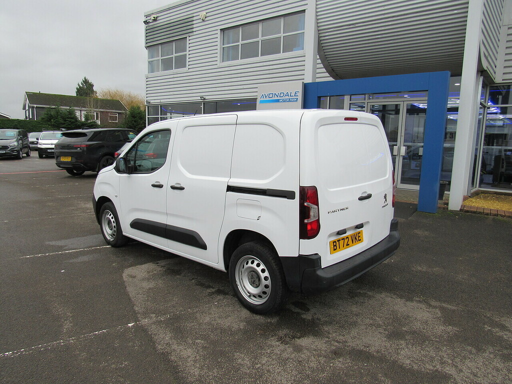 Peugeot Partner Bluehdi 1000 Professional Premium Euro 6 White V BT72VKE White #3