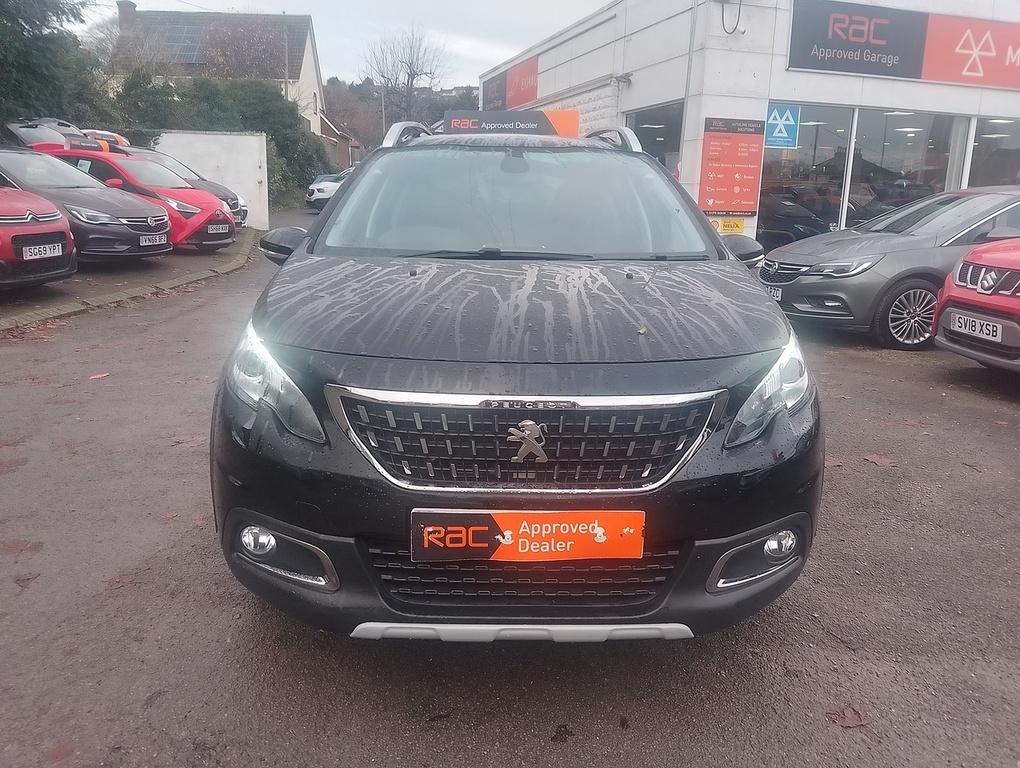 Peugeot 2008 Puretech Allure Premium Black #3