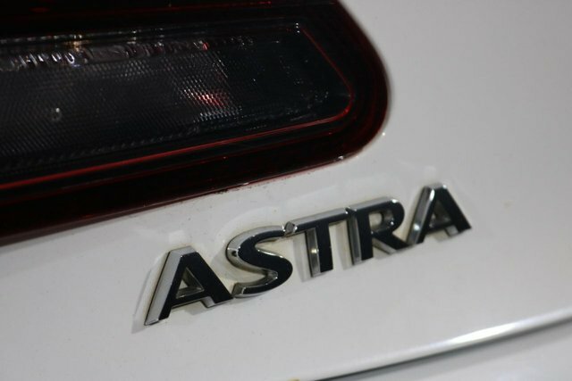 Vauxhall Astra GTC Coupe Red #27
