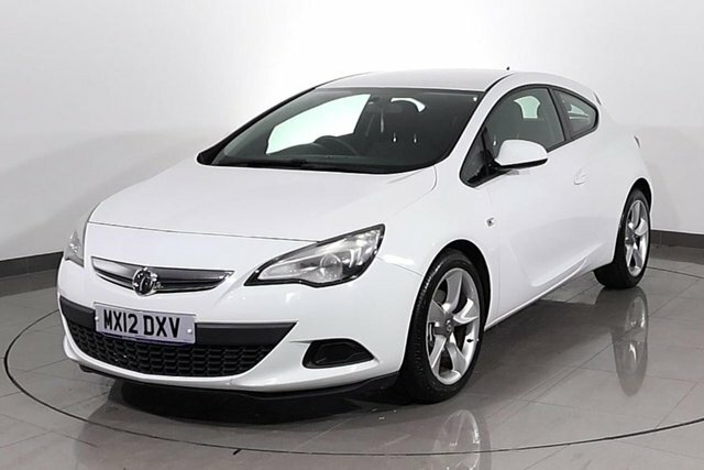 Vauxhall Astra GTC Coupe Red #10