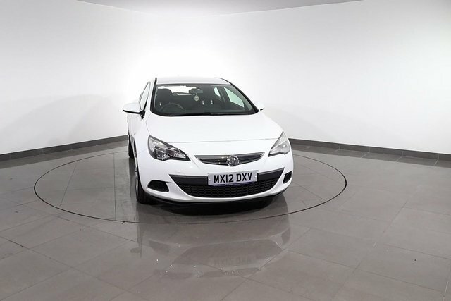 Vauxhall Astra GTC Coupe Red #92