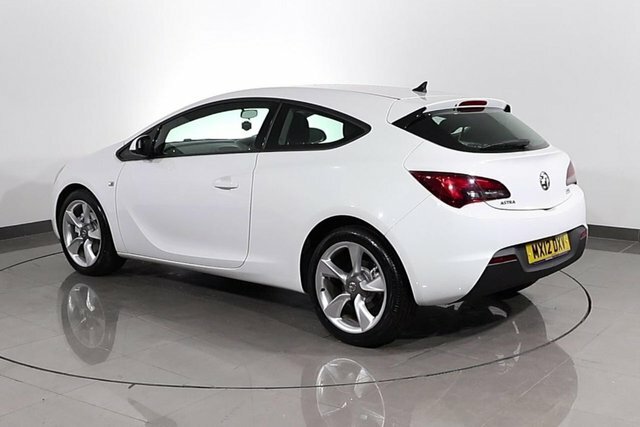 Vauxhall Astra GTC Coupe Red #2