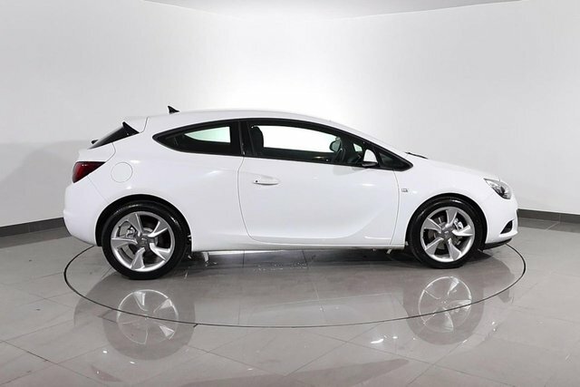 Vauxhall Astra GTC Coupe Red #12