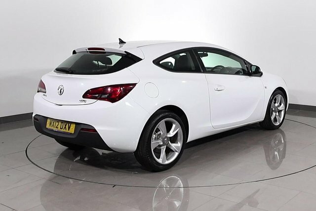 Vauxhall Astra GTC Coupe Red #13