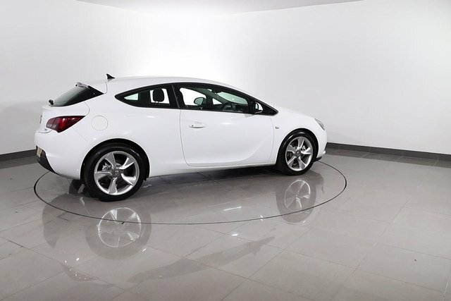 Vauxhall Astra GTC Coupe Red #71