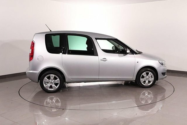 Skoda Roomster Mpv Green #7
