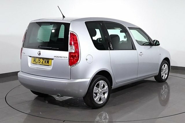 Skoda Roomster Mpv Green #2