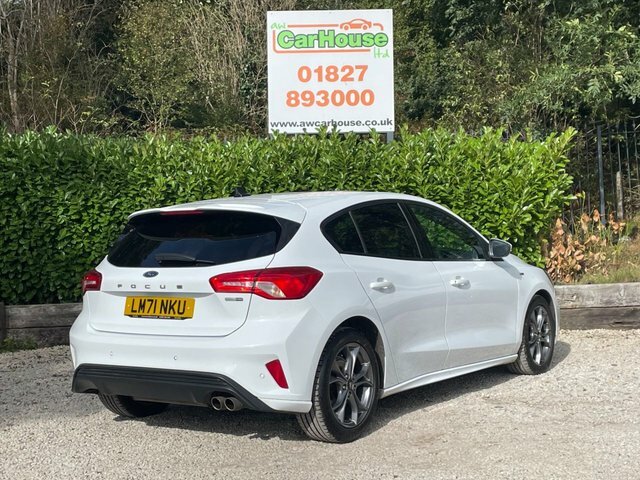 Ford Focus 1.0T Ecoboost St-line Edition LM71NKU White #2