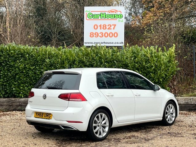 Volkswagen Golf 1.5 Tsi Evo Gt YH68URG White #2