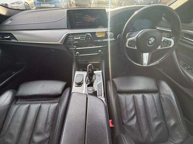 BMW 5 Series 2.0 520D M Sport EV04TMO White #3